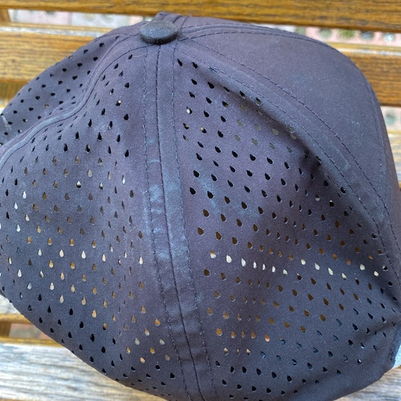 SIX hats thirst project SnapBack hat 7 panel black mesh back cap - Picture 14 of 16